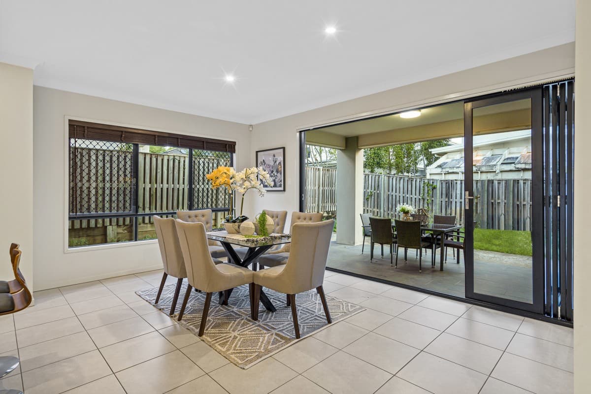 18 Skyview Avenue, Rochedale, Rochedale - Thumbnail 7