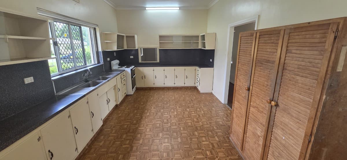 1 Chamberlain Street, Ingham, QLD, Ingham - Thumbnail 3