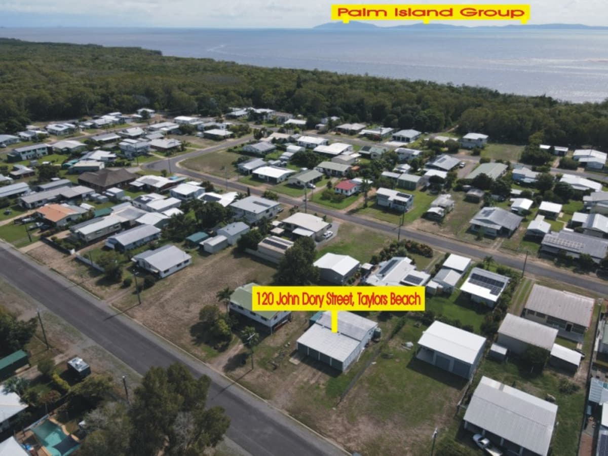 120 John Dory Street, Taylors Beach, QLD, Taylors Beach - Thumbnail 2