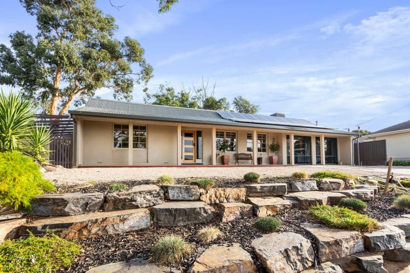 47 Vincent Boulevard, Flagstaff Hill - Image 1