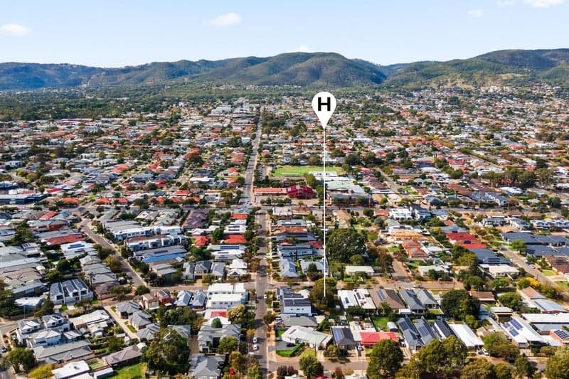 8 Mundon Street, Campbelltown - Thumbnail 4