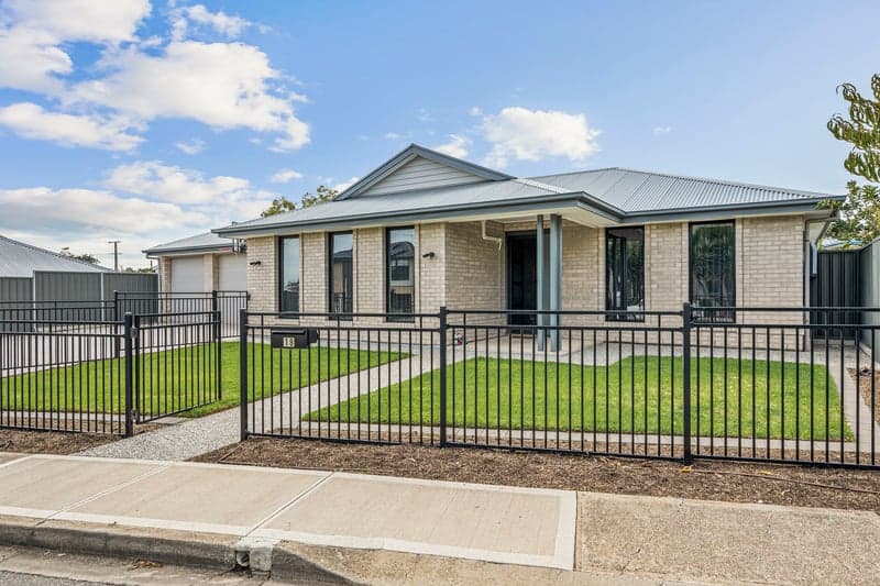18 Salter Crescent, Christies Beach - Thumbnail 5