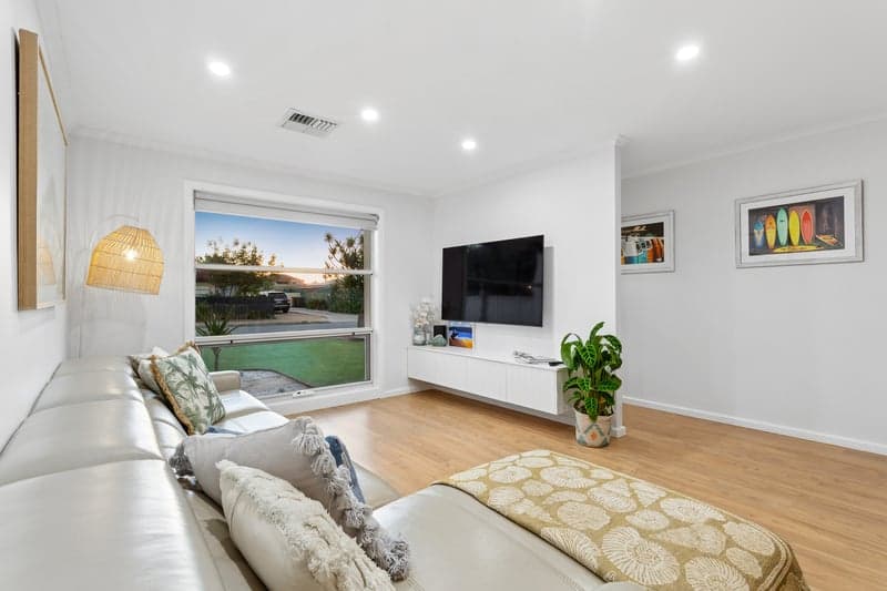 54 Cambridge Street, Port Noarlunga South - Thumbnail 3