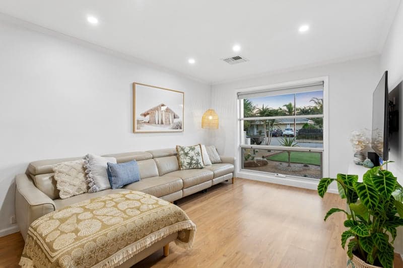 54 Cambridge Street, Port Noarlunga South - Thumbnail 4