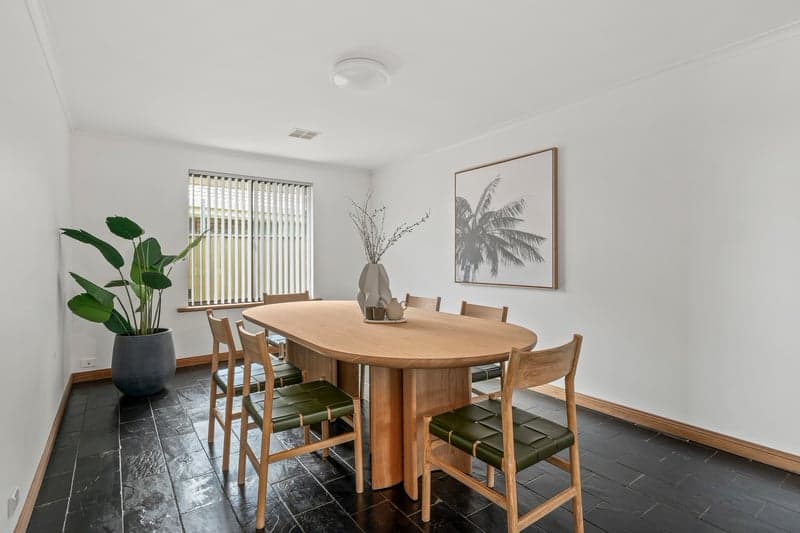 28 Elberry Close, Moana - Thumbnail 8