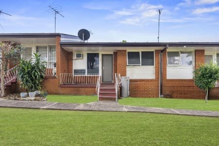 4/26a Christian Road, Punchbowl - Image 1