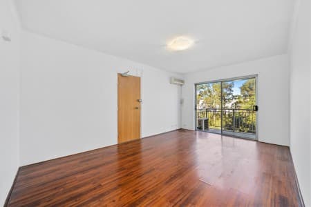 6/73-77 Railway Street, Granville - Image 1