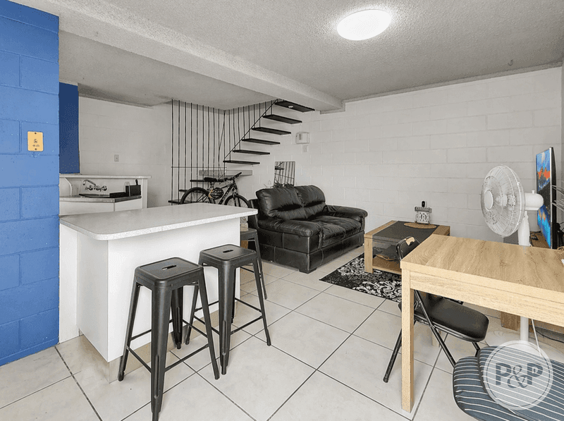 1/39 Cook Street, North Ward, QLD 4810, North Ward - Thumbnail 3
