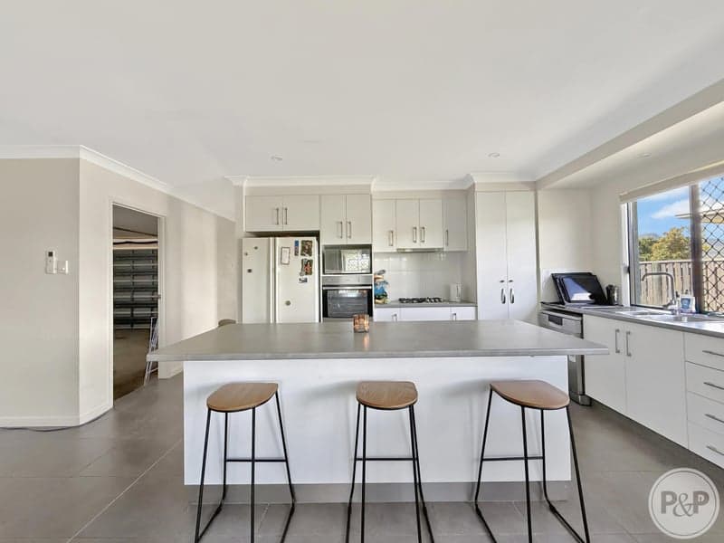 16 Milverton Circuit, Oonoonba, QLD 4811, Oonoonba - Thumbnail 2