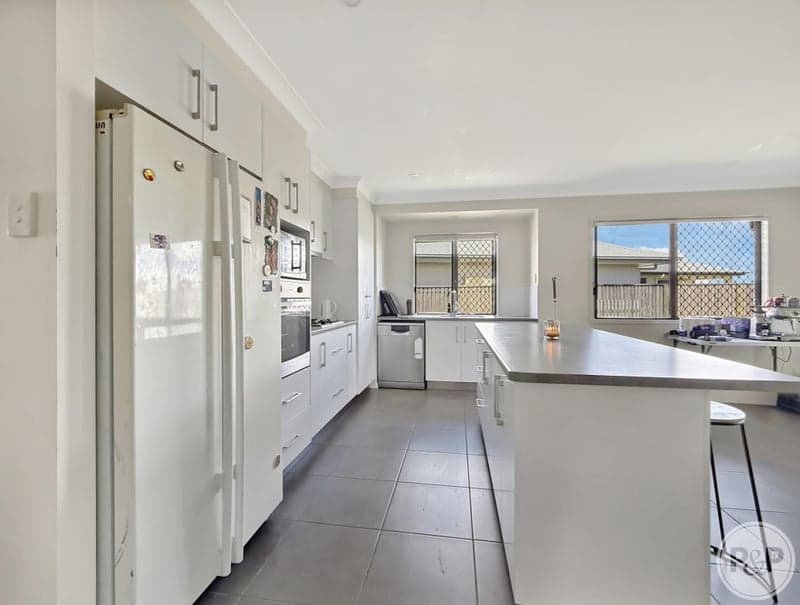16 Milverton Circuit, Oonoonba, QLD 4811, Oonoonba - Thumbnail 3