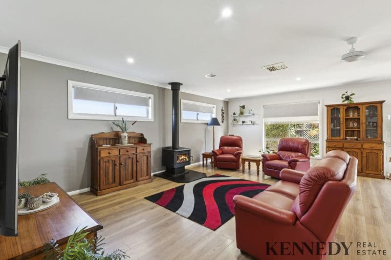 22 Heather Circuit Mulwala NSW, Mulwala - Thumbnail 3