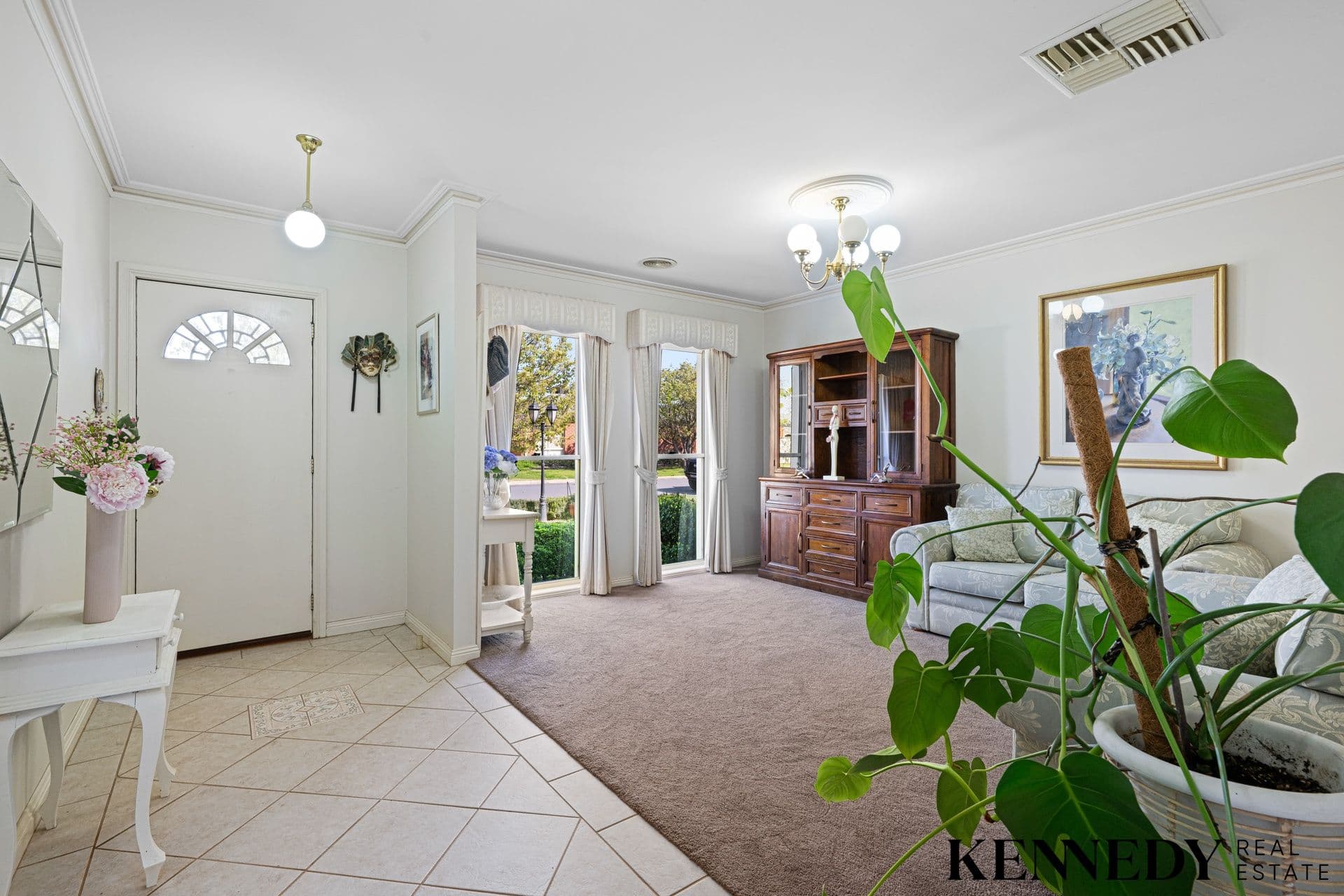 32 Kathryn Crescent Yarrawonga VIC, Yarrawonga - Thumbnail 2
