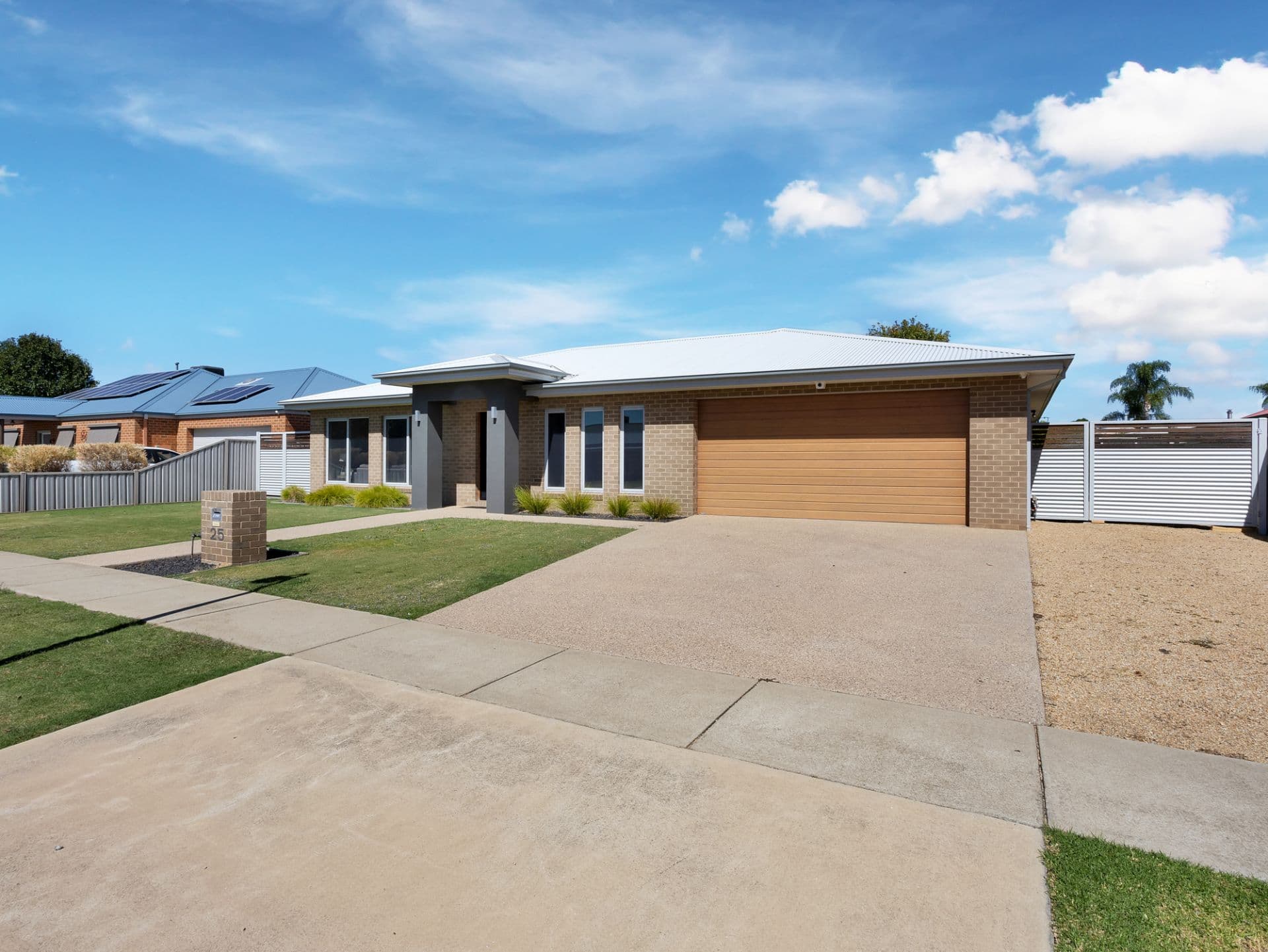 25 Hawkins Drive Yarrawonga VIC, Yarrawonga - Thumbnail 2