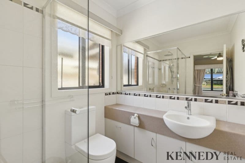 13 Champagne Crescent Yarrawonga VIC, Yarrawonga - Thumbnail 5