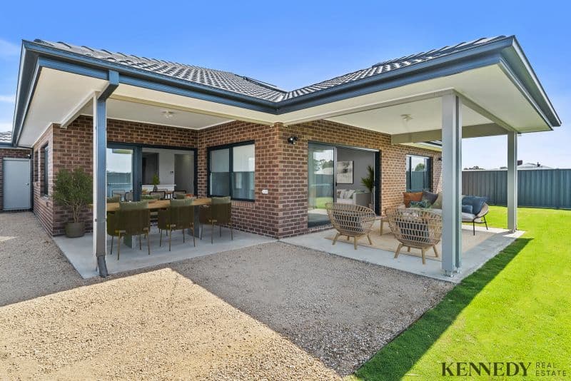 31 Vineyard Circuit Yarrawonga VIC, Yarrawonga - Thumbnail 5