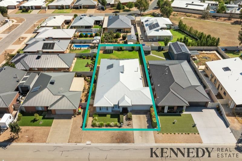 66 Zorro Drive Yarrawonga VIC, Yarrawonga - Thumbnail 2