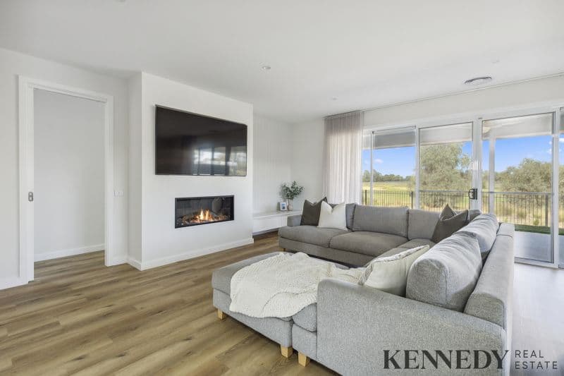165 Peter Thomson Circuit Yarrawonga VIC, Yarrawonga - Thumbnail 5