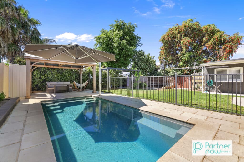 20 Holland Street, Tamworth - Thumbnail 2