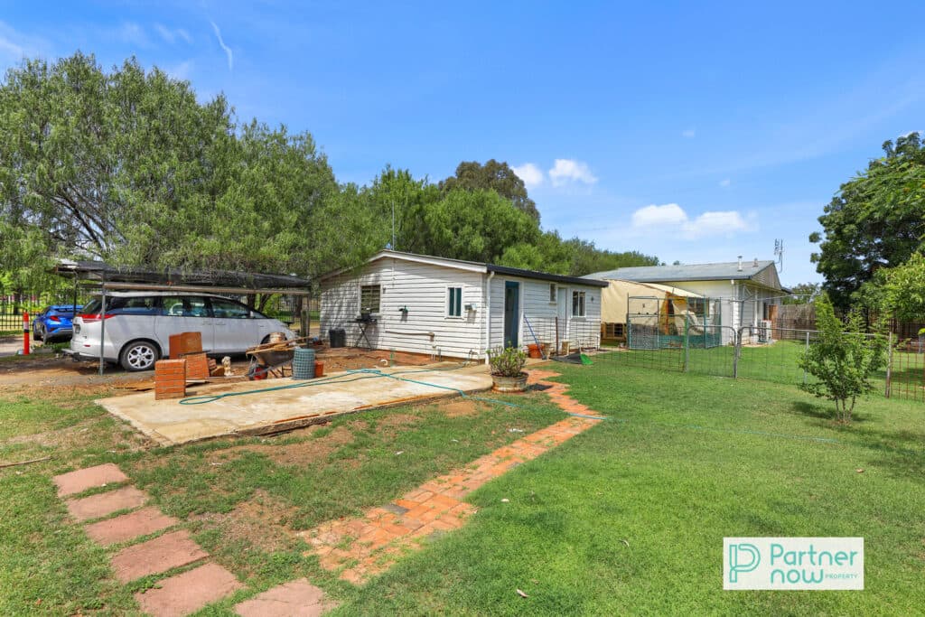 12 Marathon Street, North Tamworth - Thumbnail 2