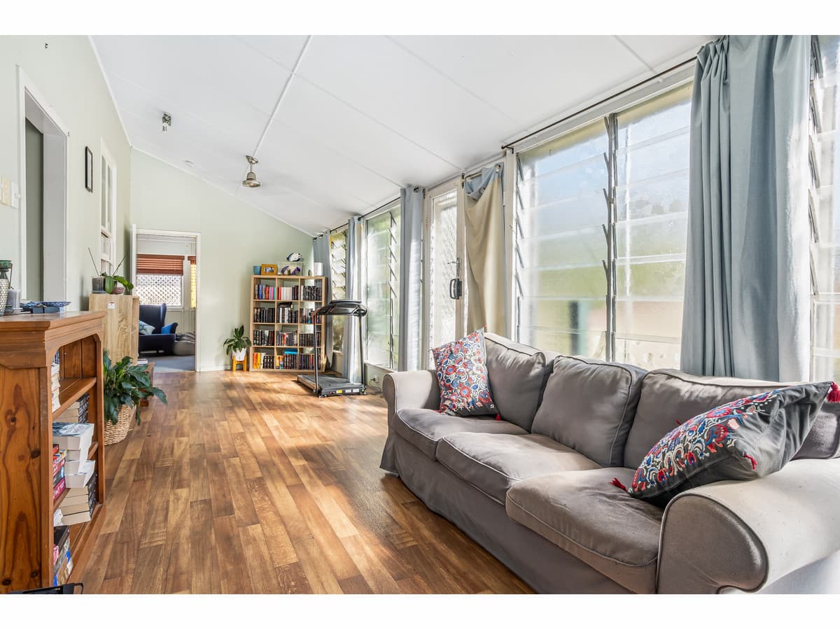 48 Haynes Street, Park Avenue QLD, Park Avenue - Thumbnail 2