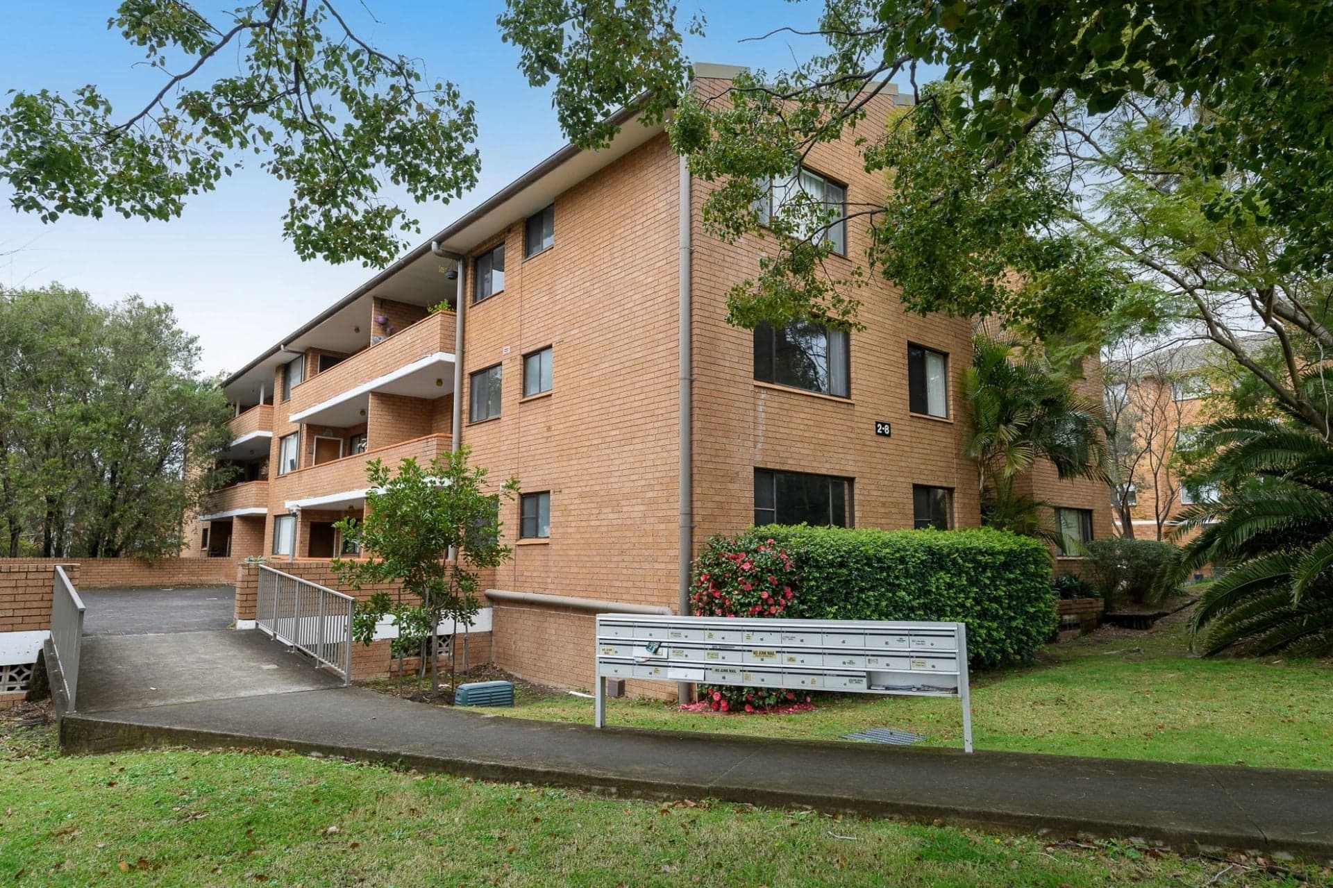 15/2-8 Kiora Road, Miranda, Miranda - Thumbnail 2