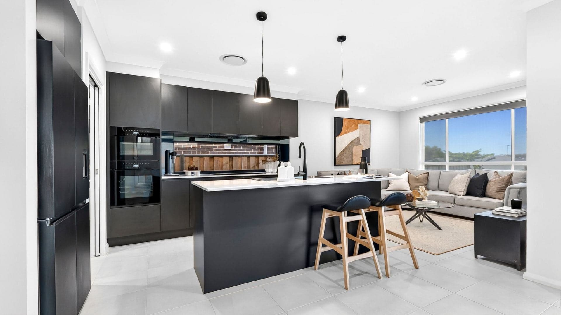 8 Saddlebred Way, Box Hill, Box Hill - Thumbnail 3