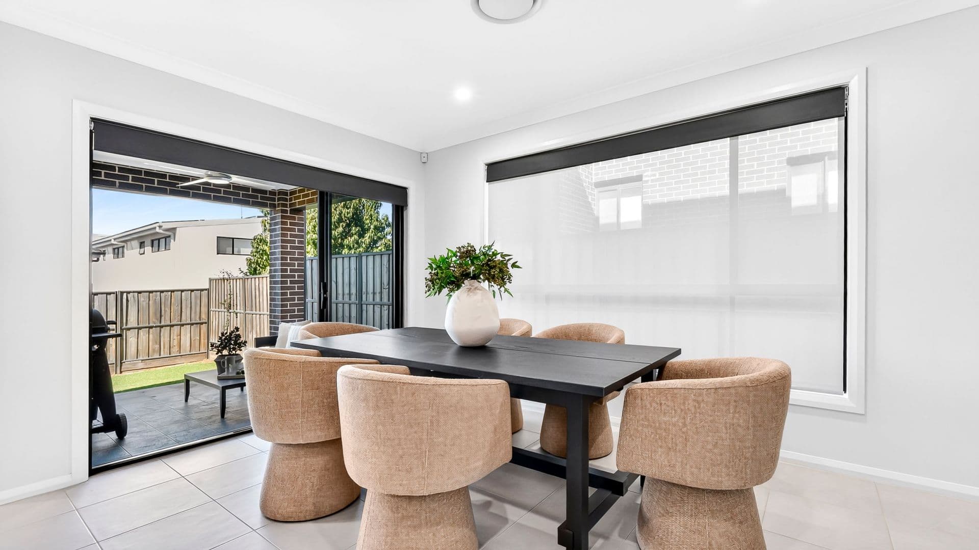 8 Saddlebred Way, Box Hill, Box Hill - Thumbnail 5