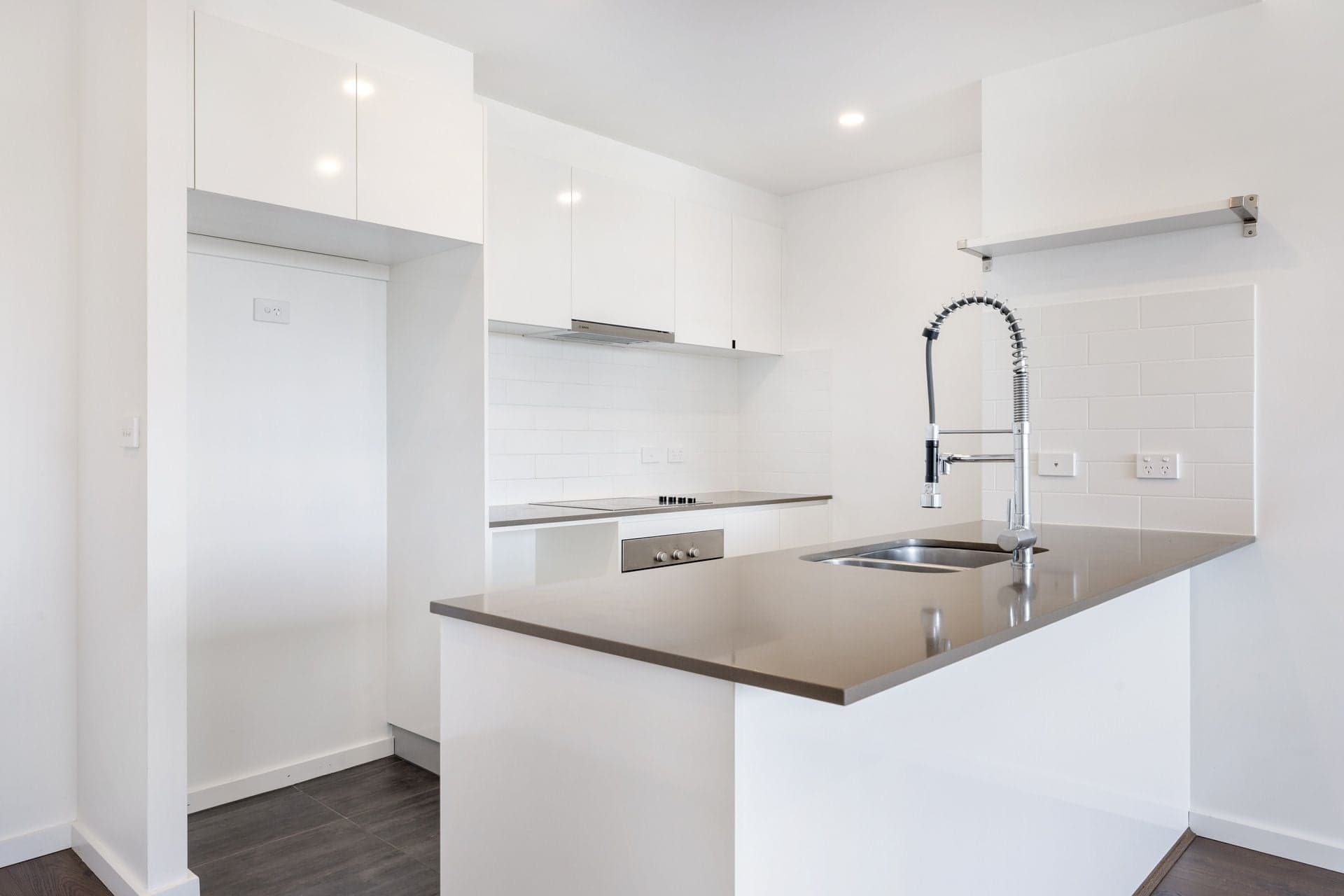 24/2 Manning Clark Crescent, Franklin, Franklin - Thumbnail 2