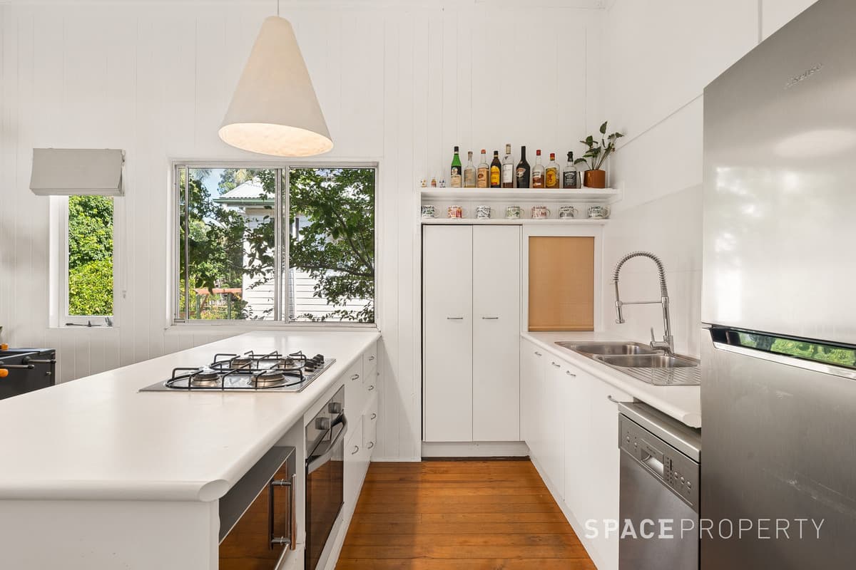 231 Hudson Road, Wooloowin QLD 4030, Wooloowin - Thumbnail 3
