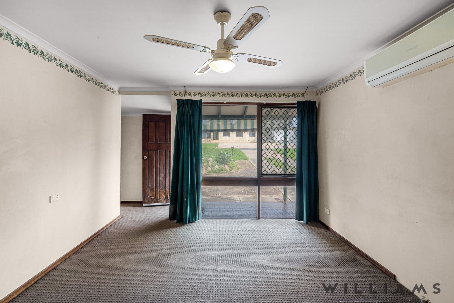 42 Kenneth Road Morphett Vale SA, Morphett Vale - Thumbnail 3