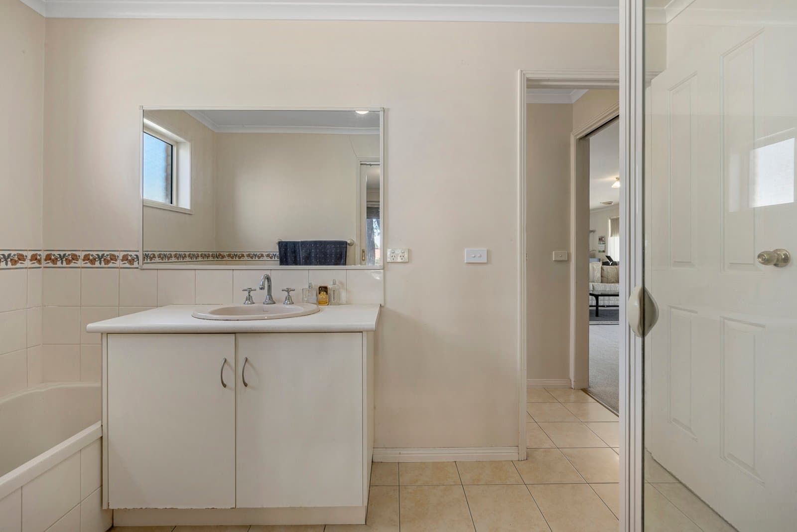 151 Olympic Parade, Kangaroo Flat, Kangaroo Flat - Thumbnail 8