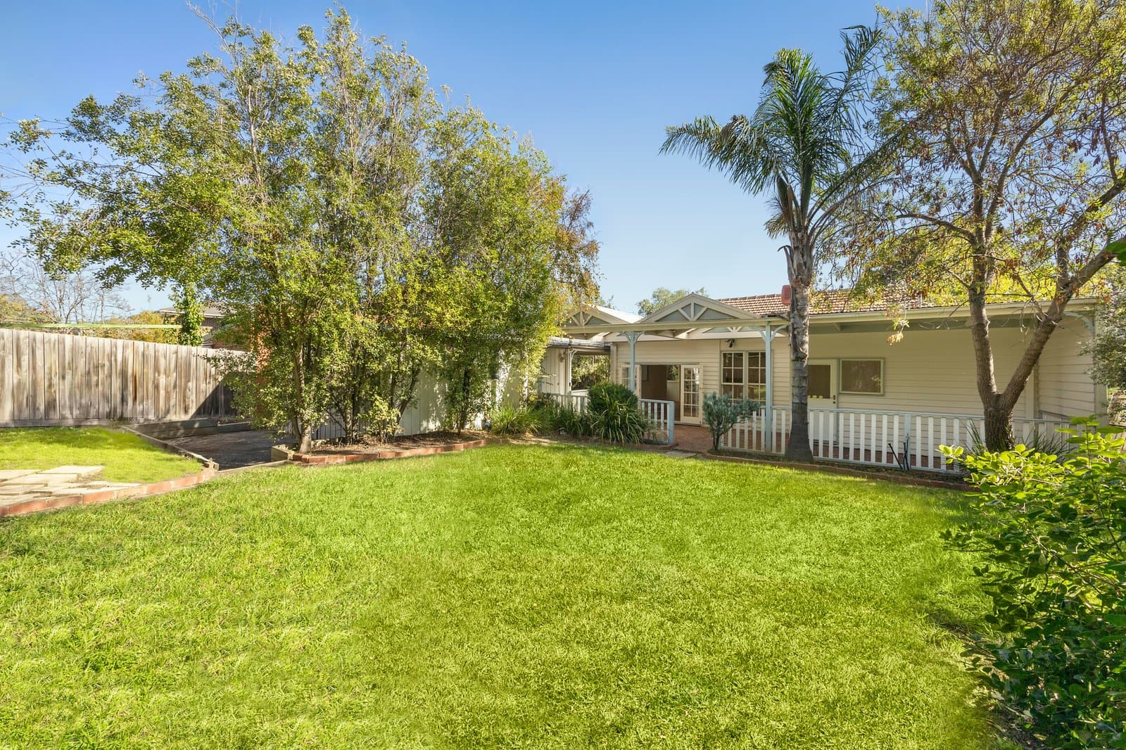 68 Sargood Street, Hampton, Hampton - Thumbnail 5