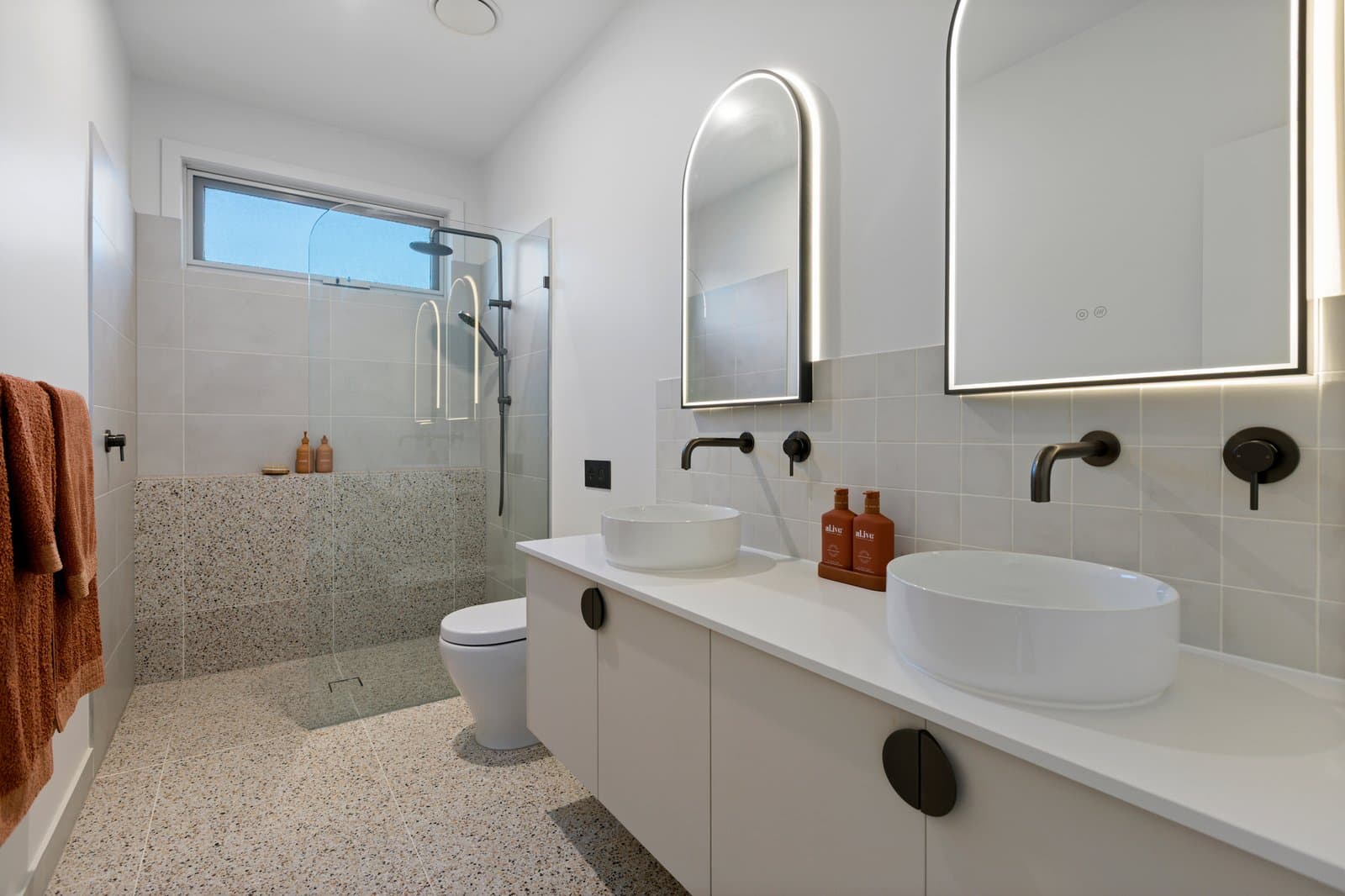 21B Fifth Street, Parkdale, Parkdale - Thumbnail 8