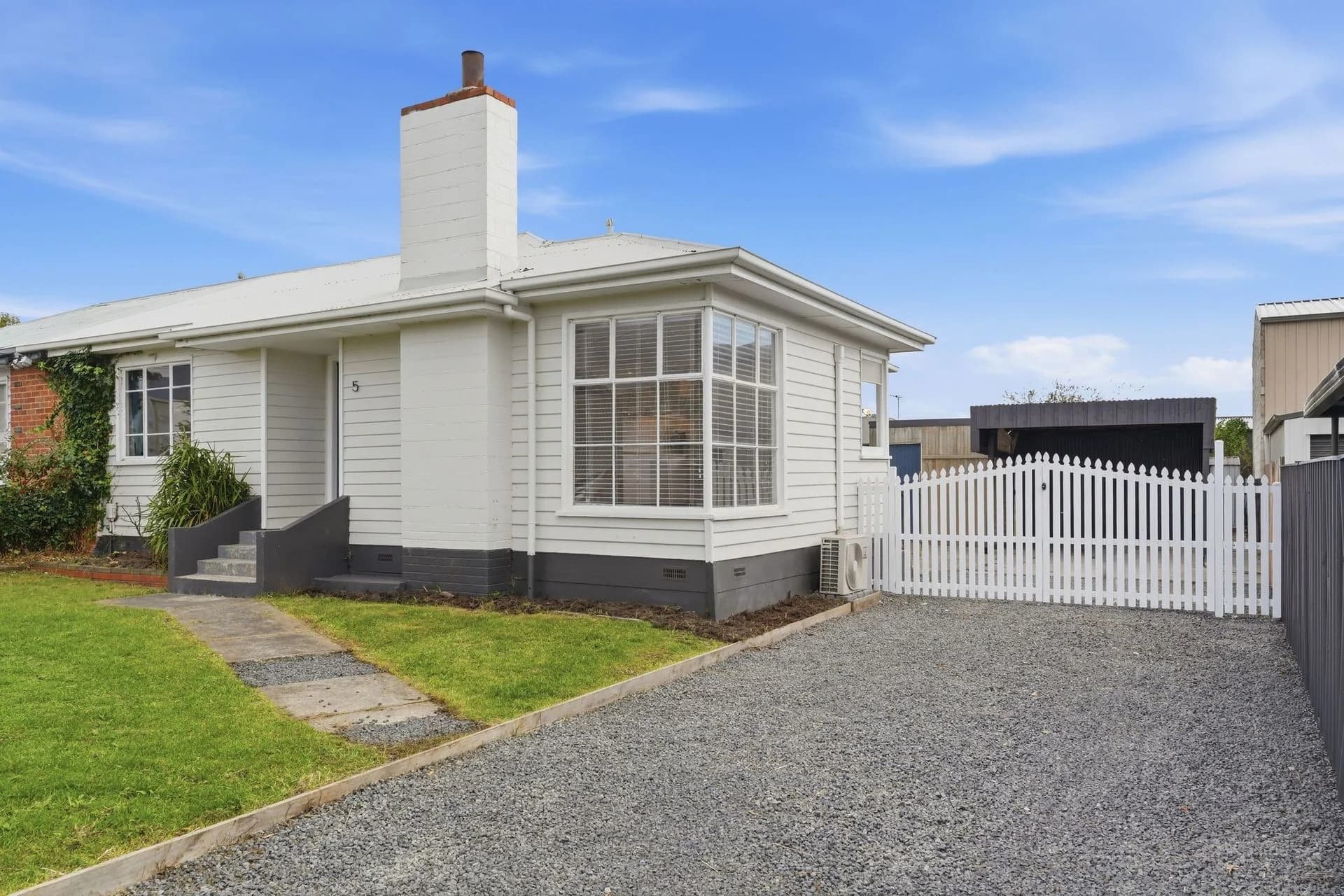 5 Negara Crescent, Goodwood - Image 1