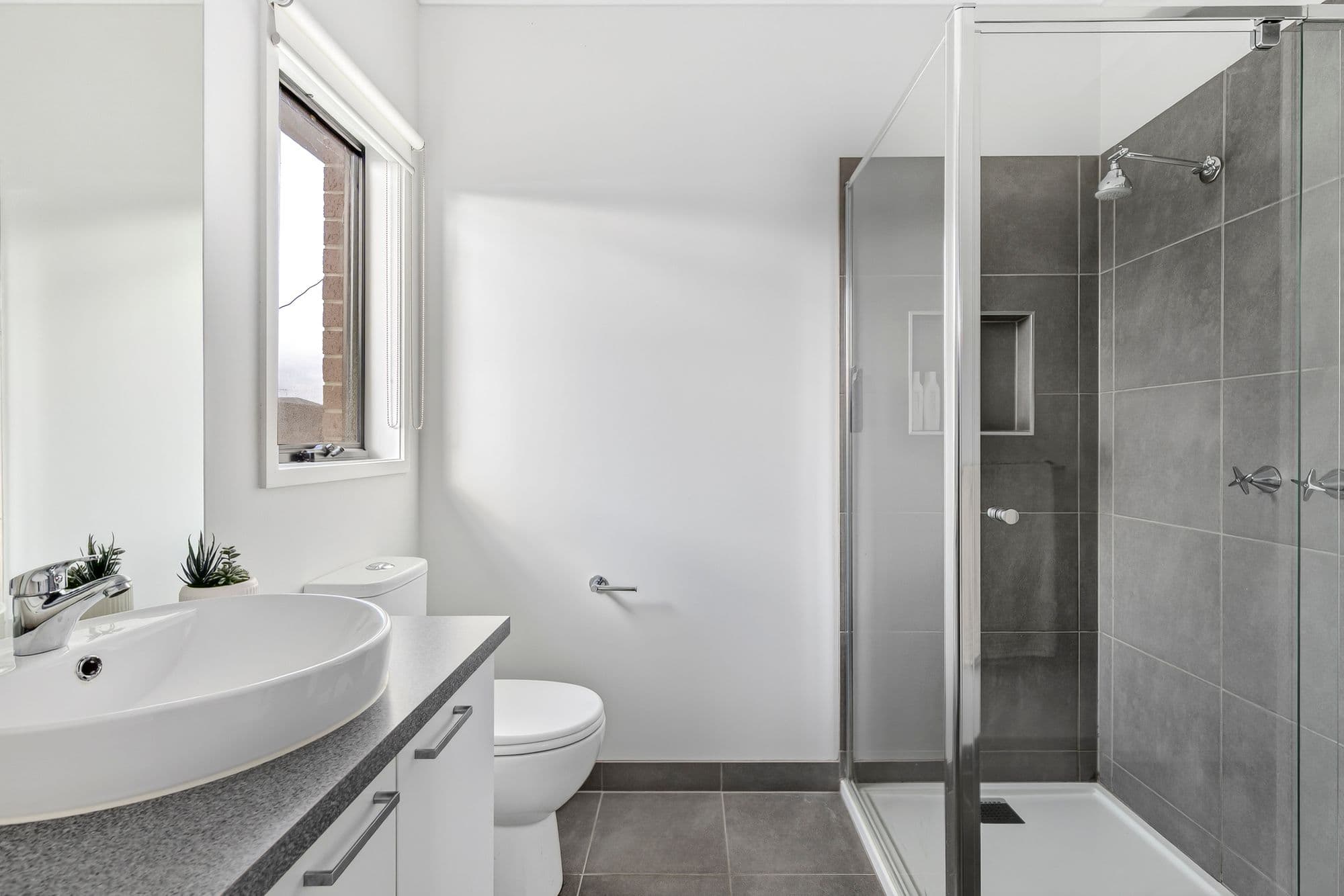 11 Madeira Street,ARMSTRONG CREEK, Armstrong Creek - Thumbnail 8