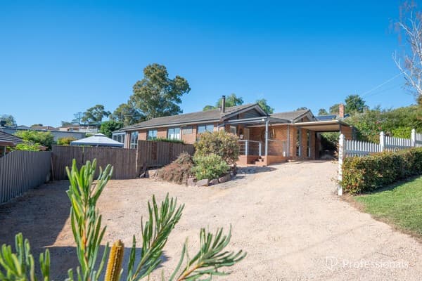 5 Glenwright Avenue, Woori Yallock VIC 3139, Woori Yallock - Image 1