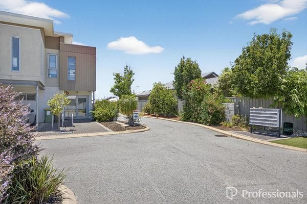 17/12 Bushlark Turn, Erskine WA 6210, Erskine - Image 1