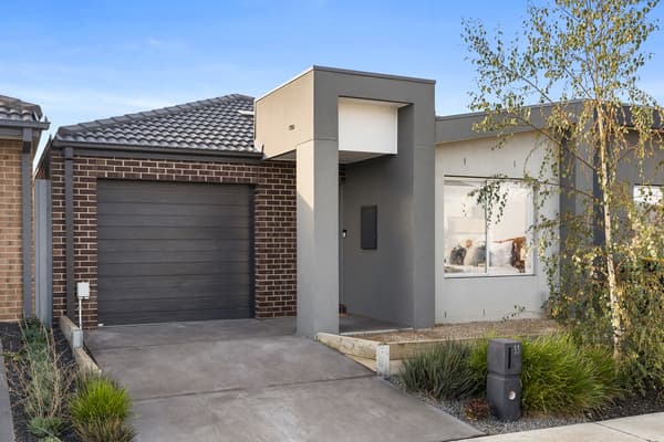 33 Progress Drive, Fraser Rise VIC 3336, Fraser Rise - Image 1