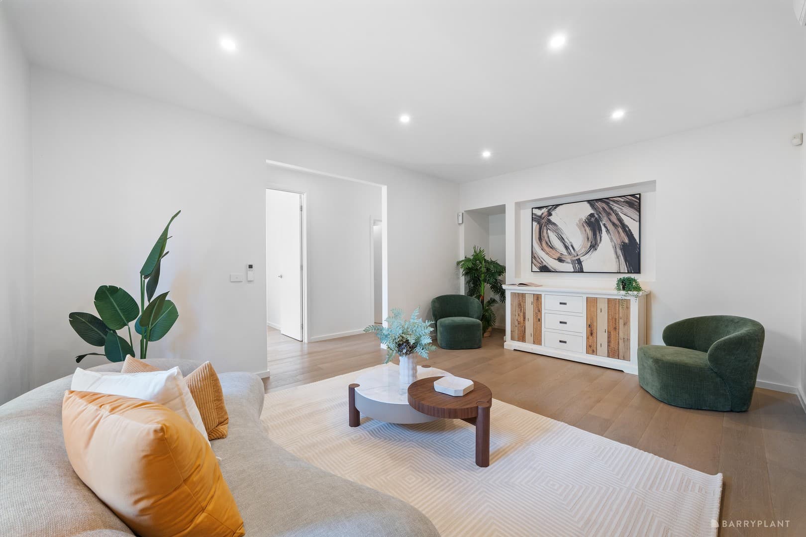 2/2 Eyre Court, Templestowe Lower, VIC 3107, Templestowe Lower - Thumbnail 2