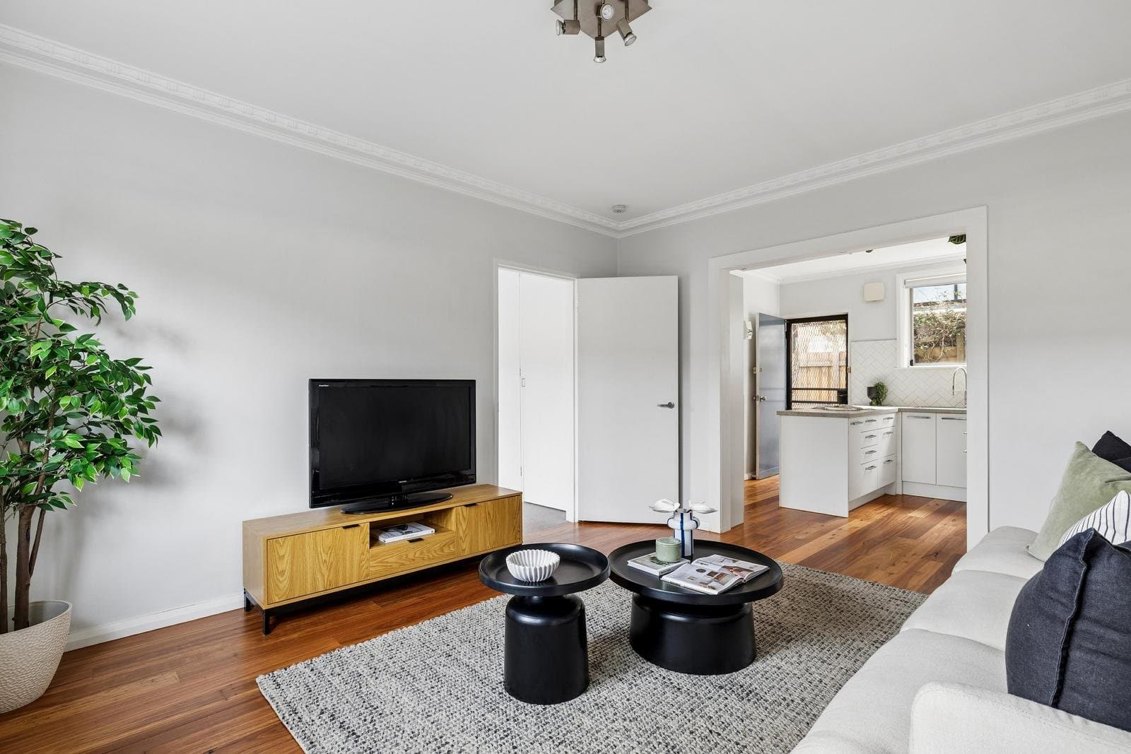 2/66 De Carle Street, Brunswick VIC 3056, Brunswick - Thumbnail 2