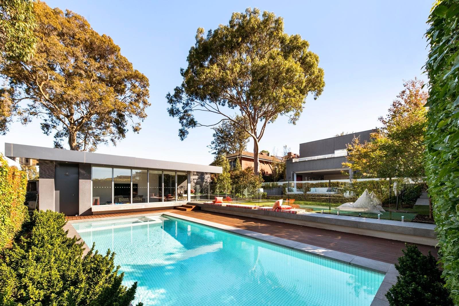 16 Marshall Street, Ivanhoe VIC 3079, Ivanhoe - Thumbnail 2