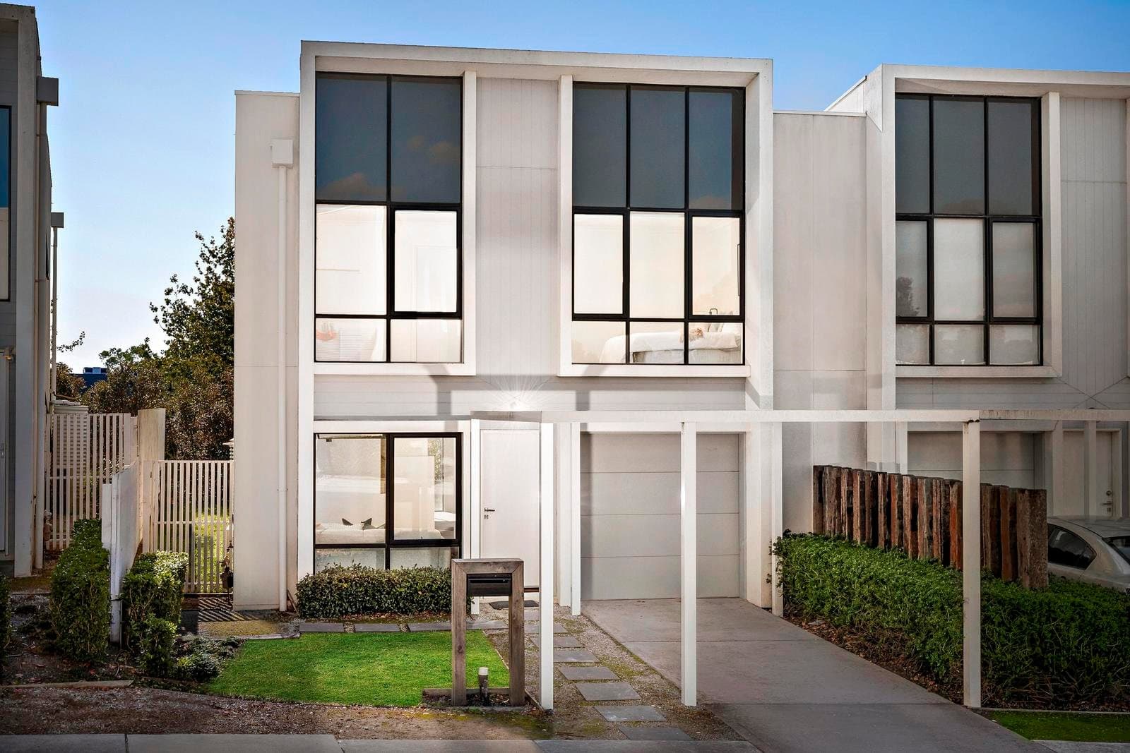 5 Manchester Crescent, Bundoora VIC 3083, Bundoora - Thumbnail 2