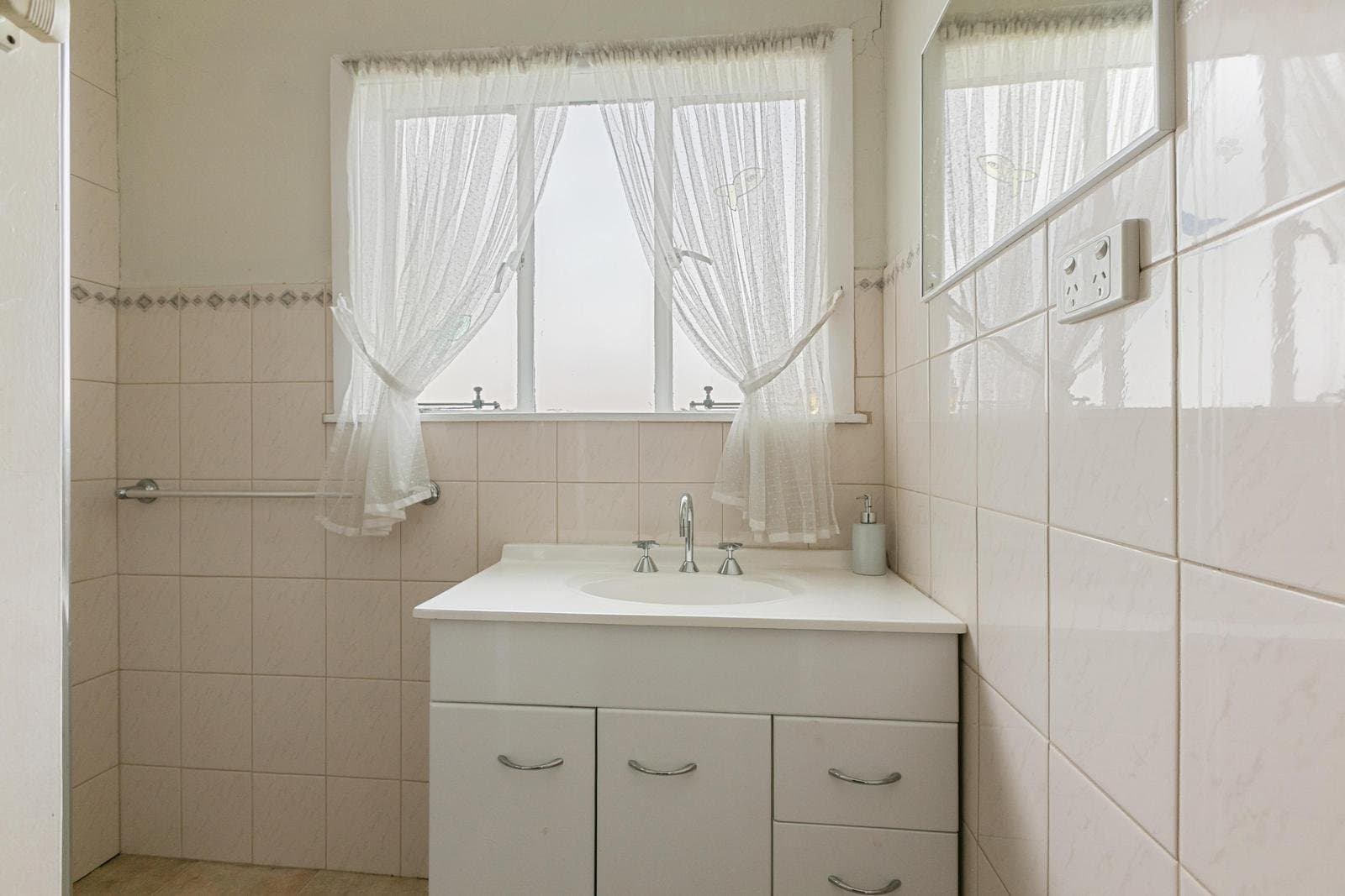 7 Alamo Road, Reservoir VIC 3073, Reservoir - Thumbnail 7