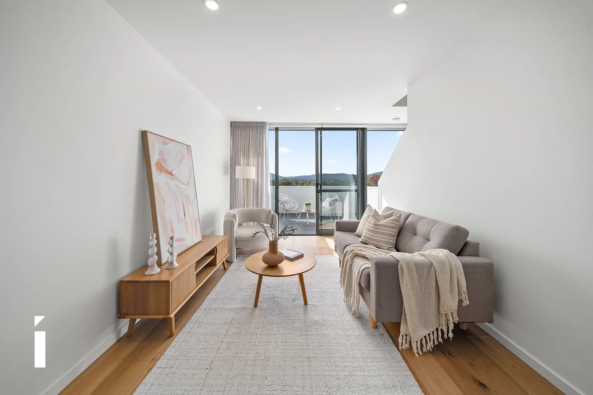 516/8 Cape Street, Dickson, Dickson - Image 1
