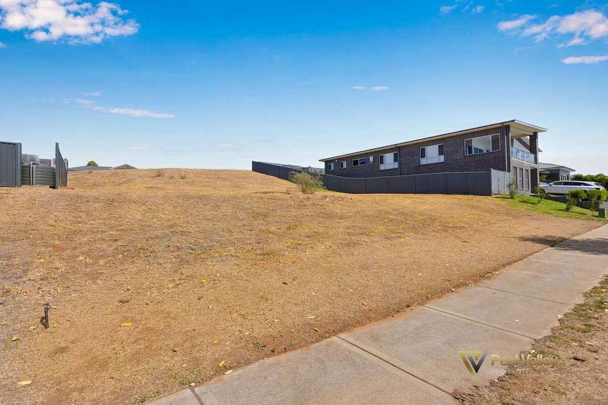 14 Currawong Drive Calala, TAMWORTH NSW 2340, Tamworth - Thumbnail 2