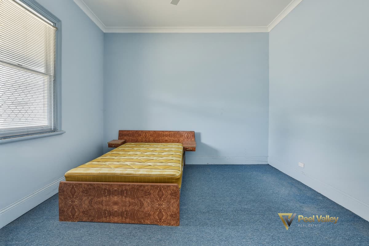 41 Byrnes Avenue, TAMWORTH NSW 2340, Tamworth - Thumbnail 4