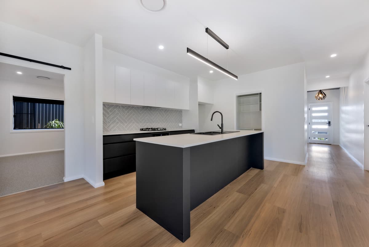 20 Currawong Drive, TAMWORTH NSW 2340, Tamworth - Thumbnail 4