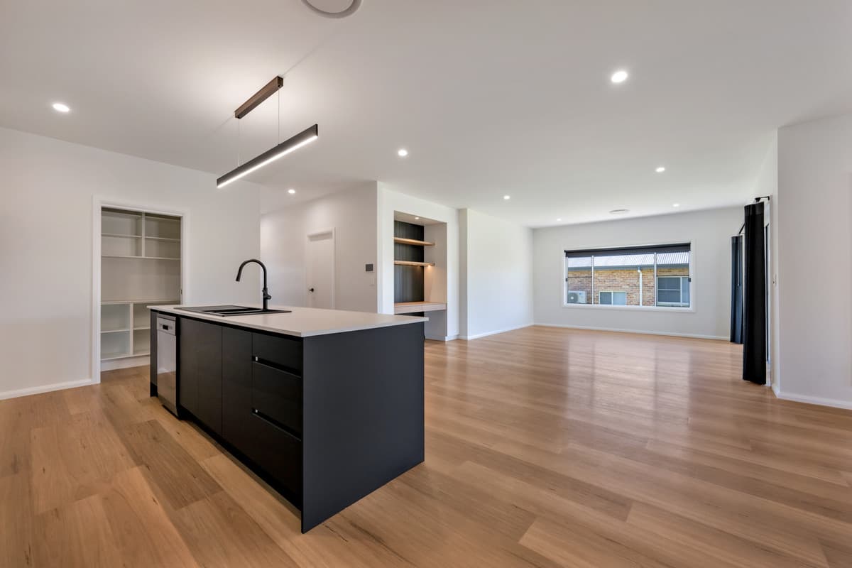 20 Currawong Drive, TAMWORTH NSW 2340, Tamworth - Thumbnail 8