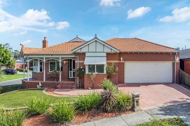 8 Lynch Place, ROXBURGH PARK, VIC 3064, Roxburgh Park - Image 1