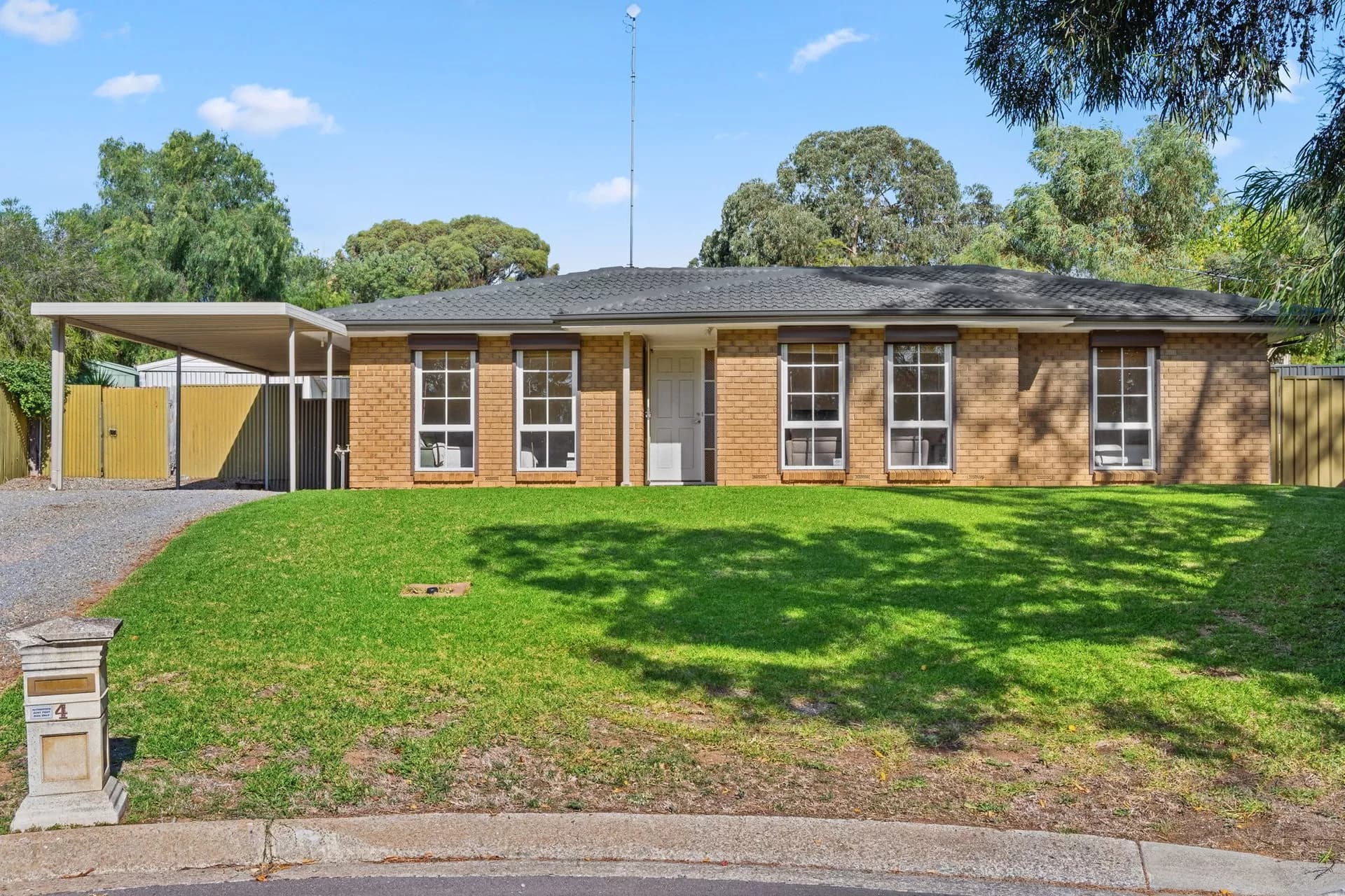 4 Lorikeet Court, Happy Valley - Image 1